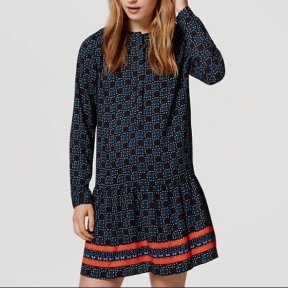 LOFT Dresses & Skirts - LOFT‎ Shift Dress